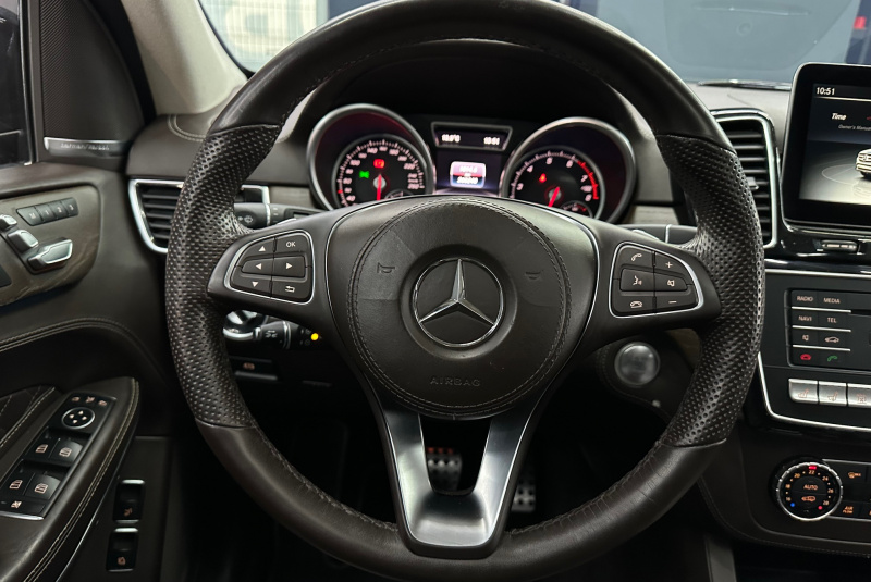  Ponuka vozidiel / Mercedes-Benz GLS 500 4MATIC AMG A/T - video