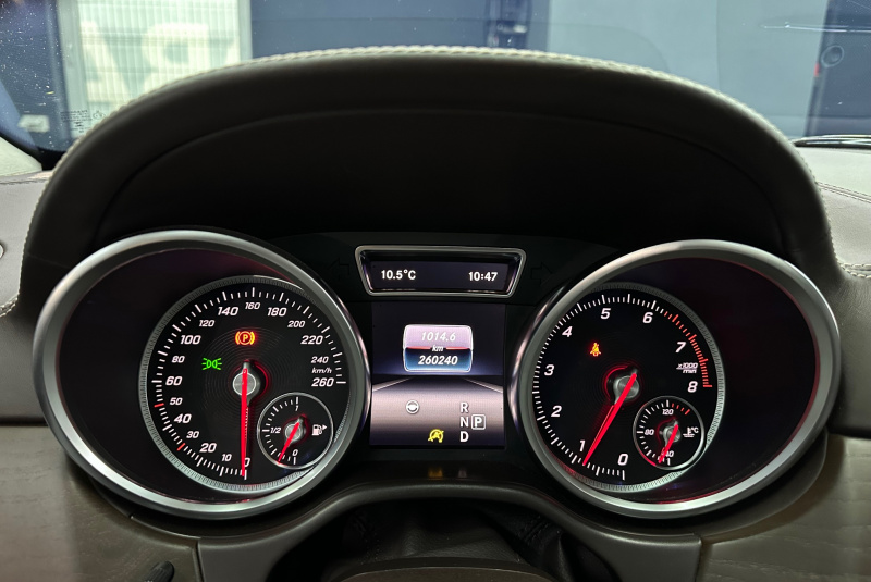  Ponuka vozidiel / Mercedes-Benz GLS 500 4MATIC AMG A/T - video