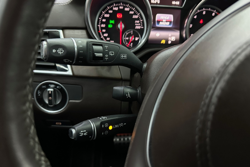  Ponuka vozidiel / Mercedes-Benz GLS 500 4MATIC AMG A/T - video