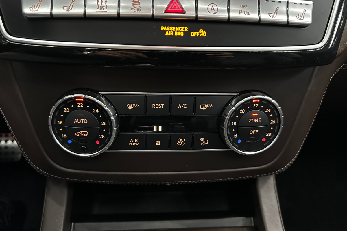 Ponuka vozidiel / Mercedes-Benz GLS 500 4MATIC AMG A/T - video