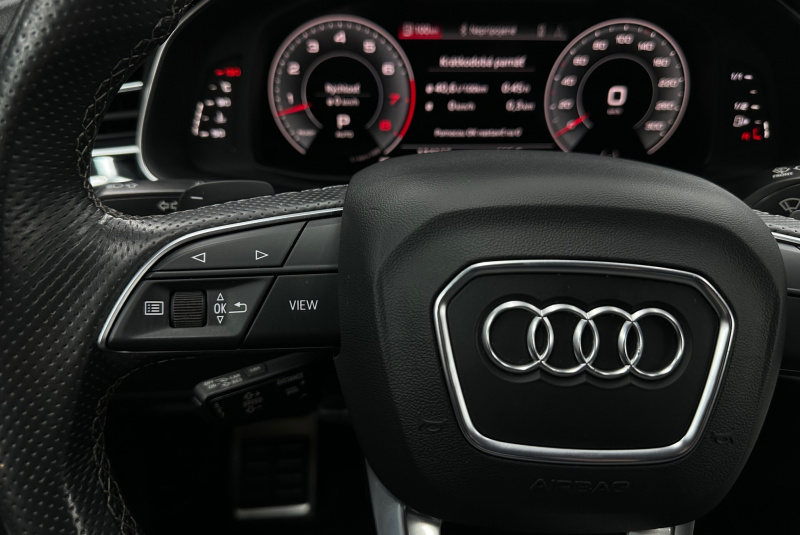  Ponuka vozidiel / Audi Q8 S-Line 55 TFSI mHEV quattro tiptronic - video