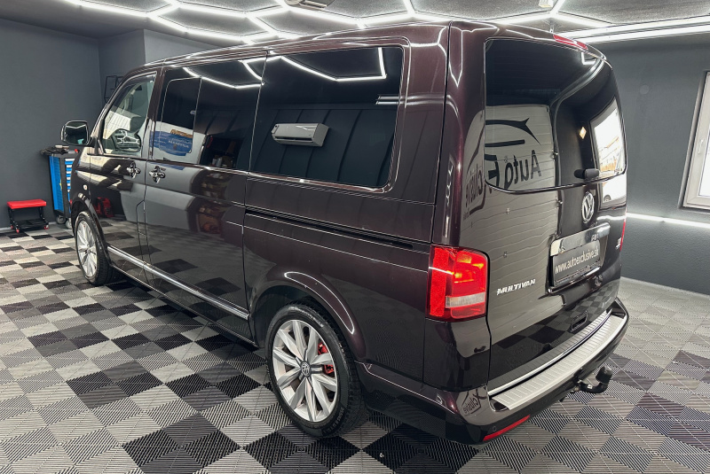  Ponuka vozidiel / Volkswagen Multivan T5 2.0 BiTDI HIGHLINE 4MOTION DSG - video