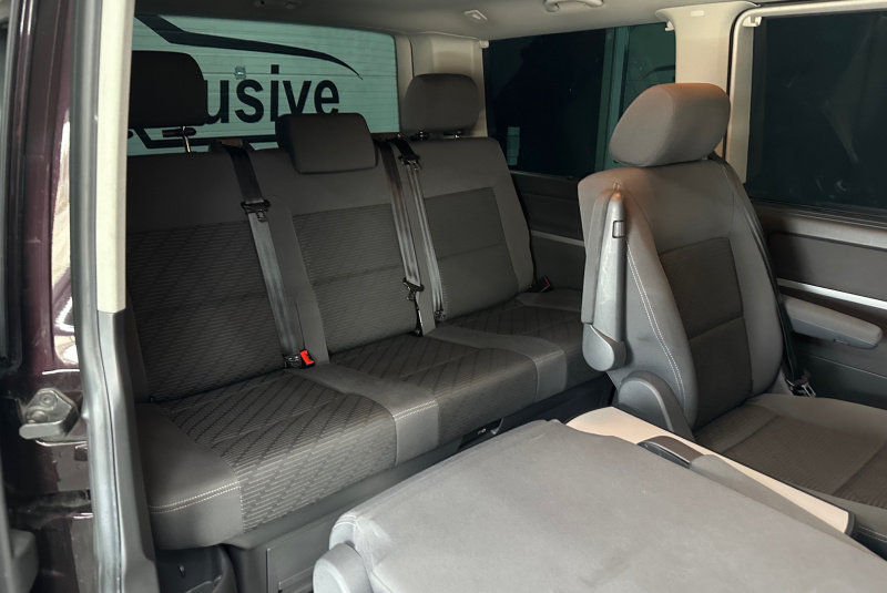  Ponuka vozidiel / Volkswagen Multivan T5 2.0 BiTDI HIGHLINE 4MOTION DSG - video