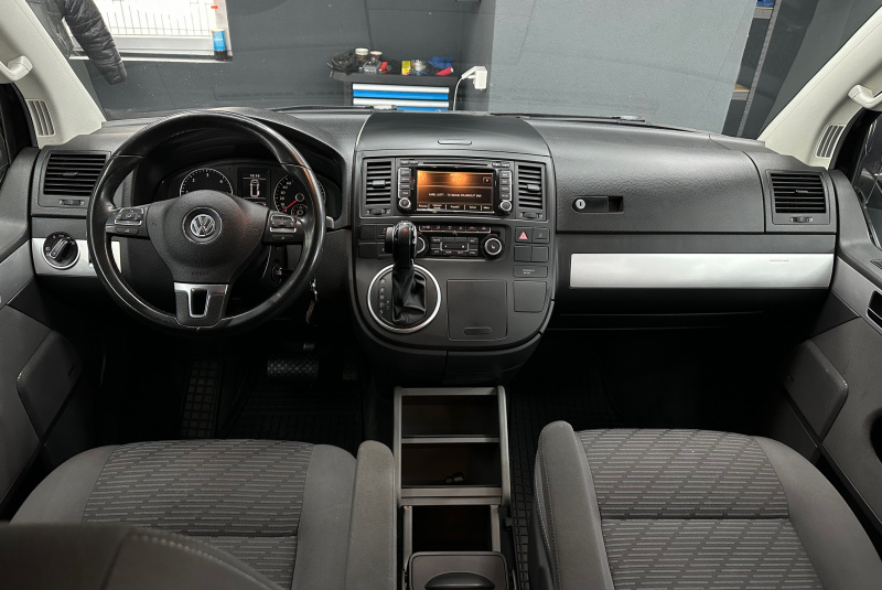  Ponuka vozidiel / Volkswagen Multivan T5 2.0 BiTDI HIGHLINE 4MOTION DSG - video