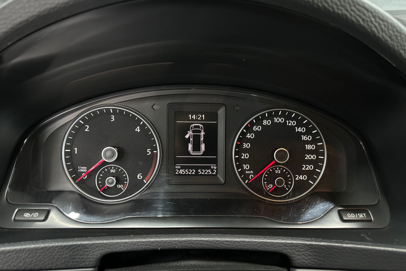  Ponuka vozidiel / Volkswagen Multivan T5 2.0 BiTDI HIGHLINE 4MOTION DSG - video