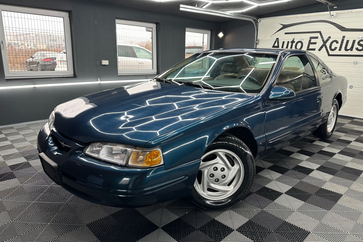 Ponuka vozidiel / Ford Thunderbird LX 4.6l V8 Benzín - video Ponuka vozidiel / Ford Thunderbird LX 4.6l V8 Benzín - video