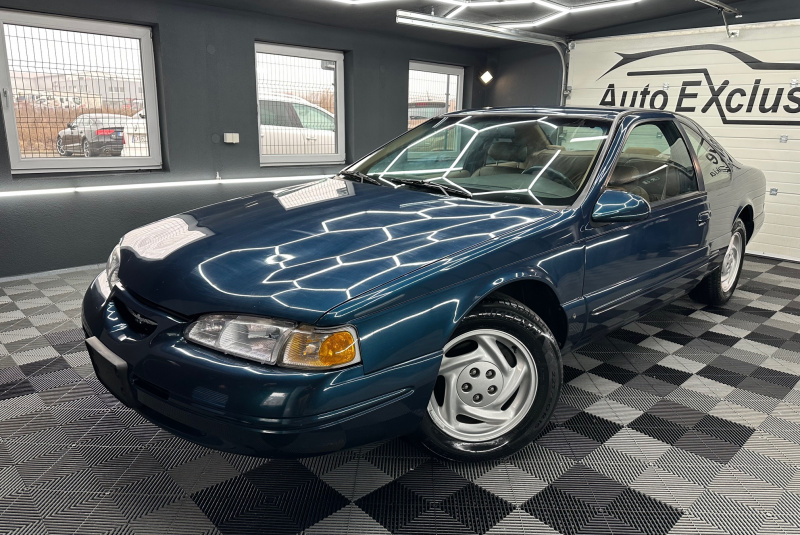 Ponuka vozidiel / Ford Thunderbird LX 4.6l V8 Benzín - video Ponuka vozidiel / Ford Thunderbird LX 4.6l V8 Benzín - video