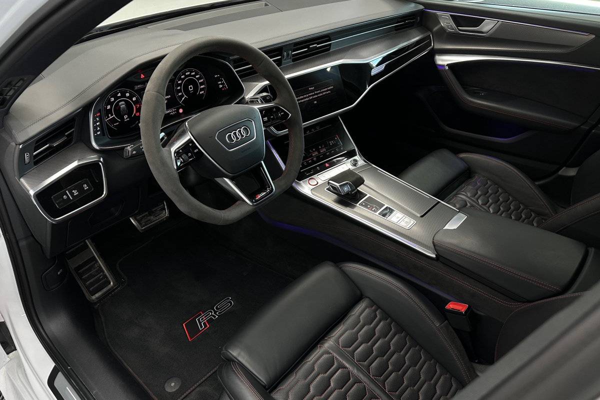 Ponuka vozidiel / Audi RS6 Avant 4.0 TFSI Quattro - video