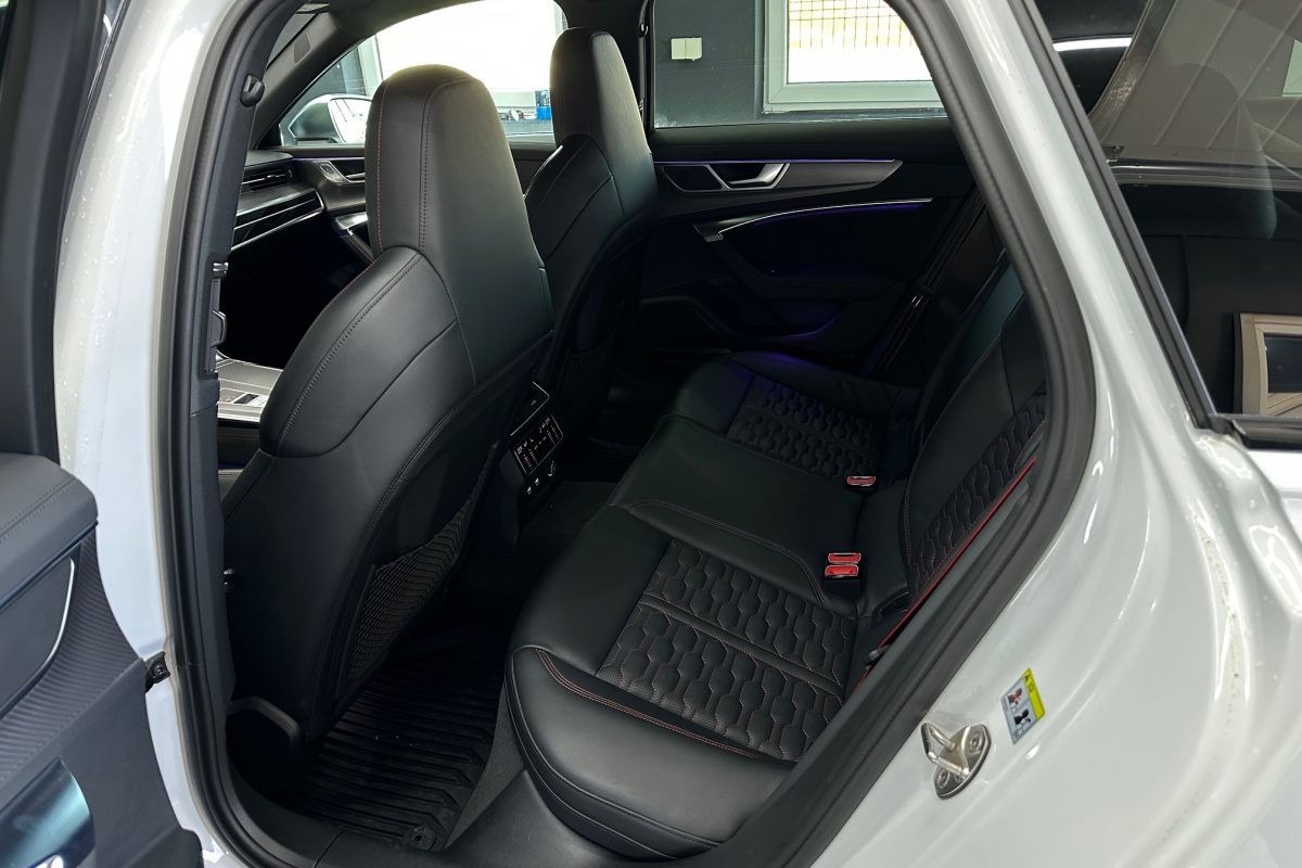 Ponuka vozidiel / Audi RS6 Avant 4.0 TFSI Quattro - video Ponuka vozidiel / Audi RS6 Avant 4.0 TFSI Quattro - video