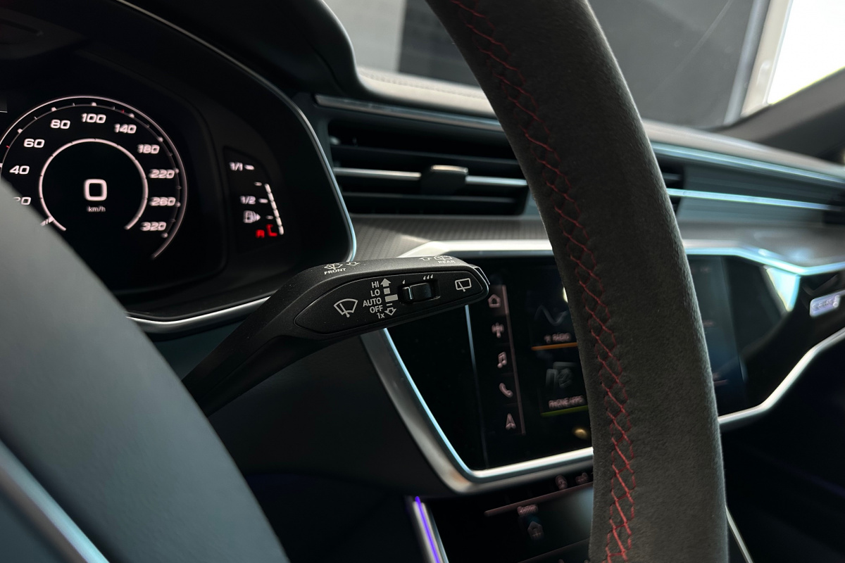Ponuka vozidiel / Audi RS6 Avant 4.0 TFSI Quattro - video