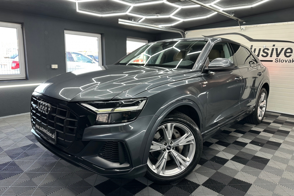 Ponuka vozidiel / Audi Q8 45 3.0 TDI mHEV quattro tiptronic - video
