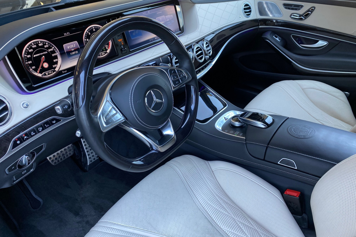 Ponuka vozidiel / Mercedes-Benz S trieda Sedan Mercedes-AMG 63 4matic - video