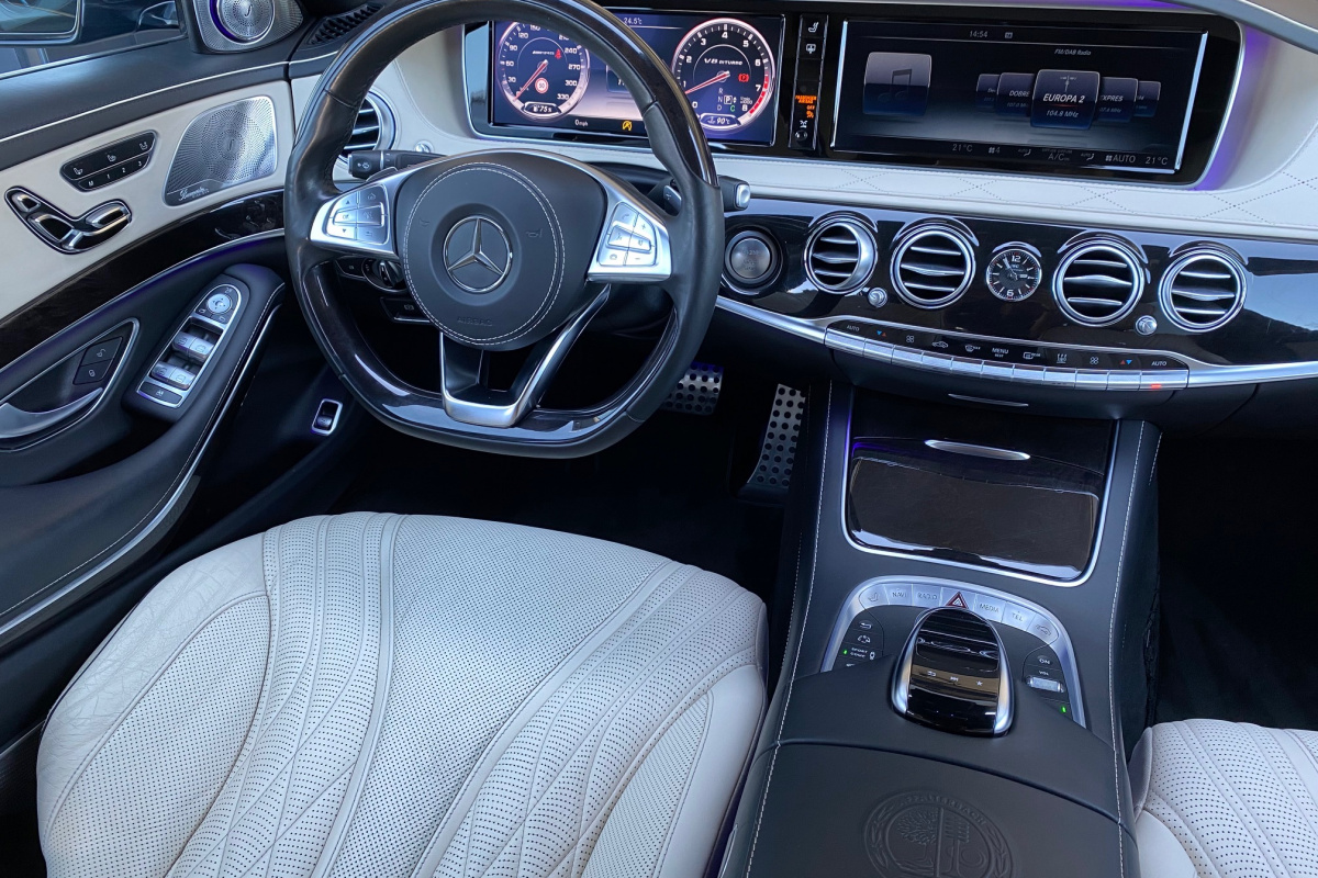 Ponuka vozidiel / Mercedes-Benz S trieda Sedan Mercedes-AMG 63 4matic - video