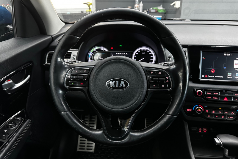  Ponuka vozidiel / Kia Niro 1.6 Hybrid - video