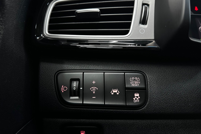  Ponuka vozidiel / Kia Niro 1.6 Hybrid - video