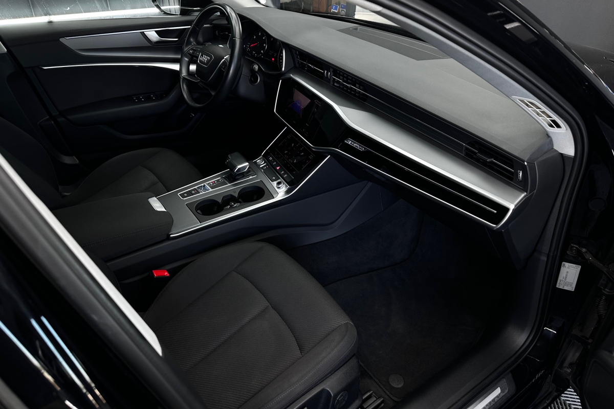 Ponuka vozidiel / Audi A6 Avant 40 2.0 TDI mHEV Design quattro S tronic - video