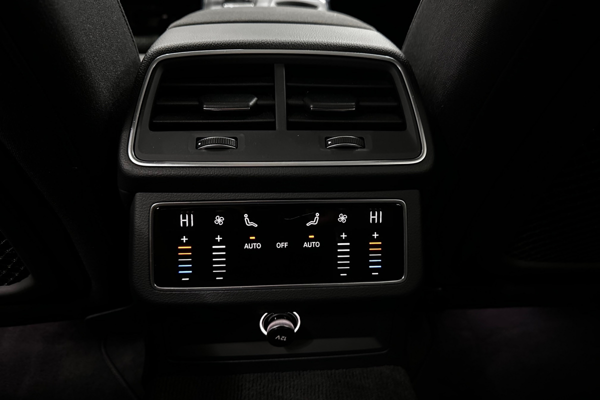 Ponuka vozidiel / Audi A6 Avant 40 2.0 TDI mHEV Design quattro S tronic - video