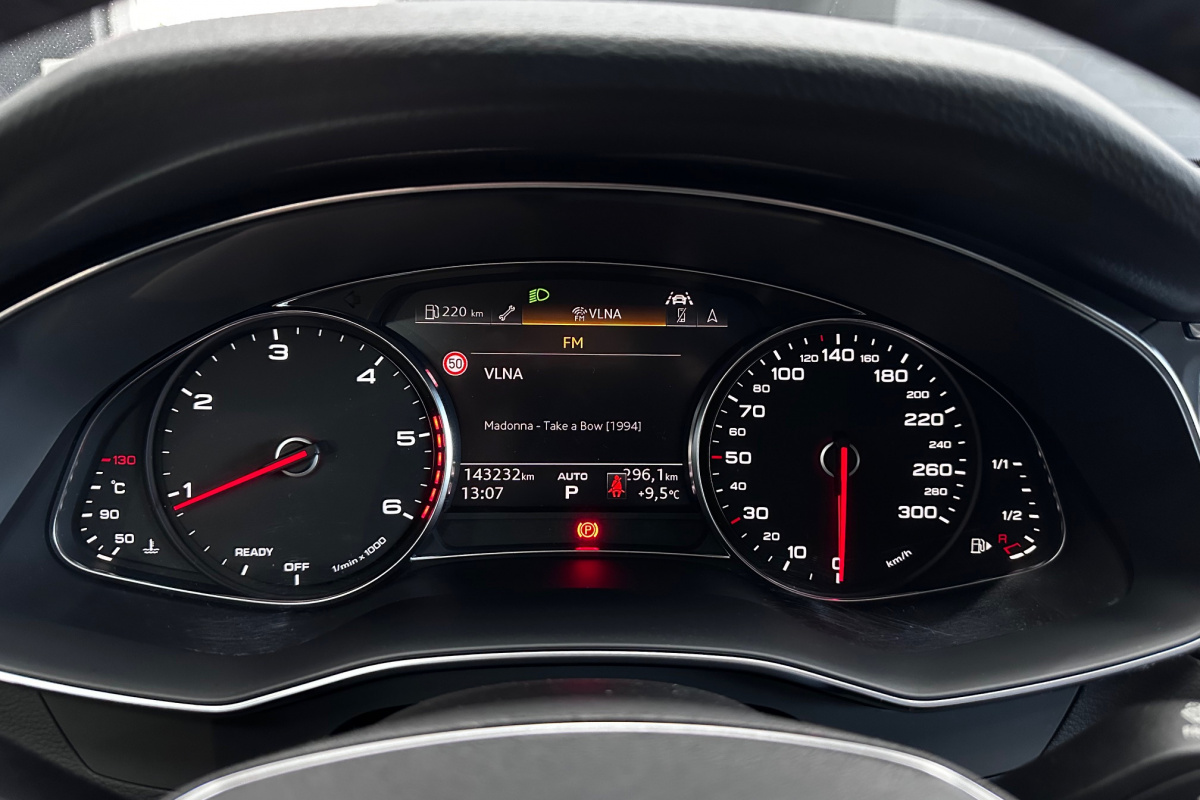 Ponuka vozidiel / Audi A6 Avant 40 2.0 TDI mHEV Design quattro S tronic - video