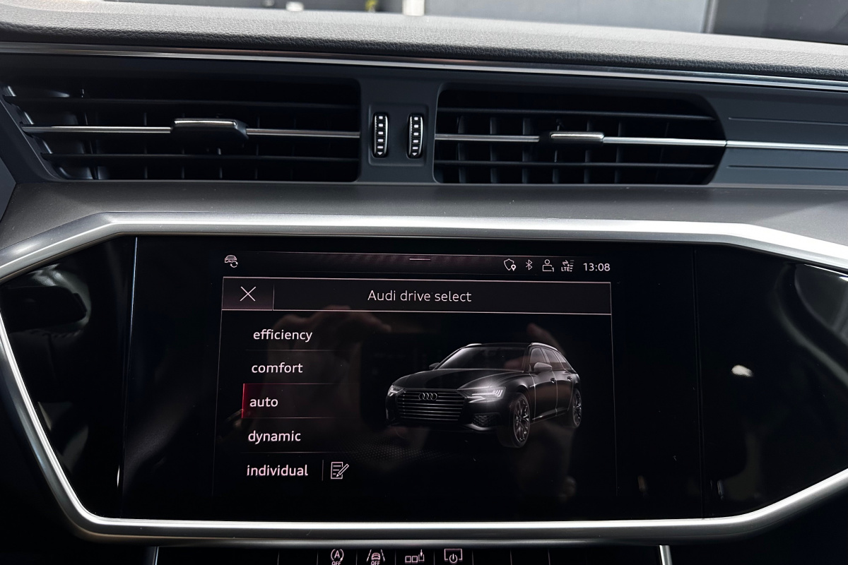 Ponuka vozidiel / Audi A6 Avant 40 2.0 TDI mHEV Design quattro S tronic - video