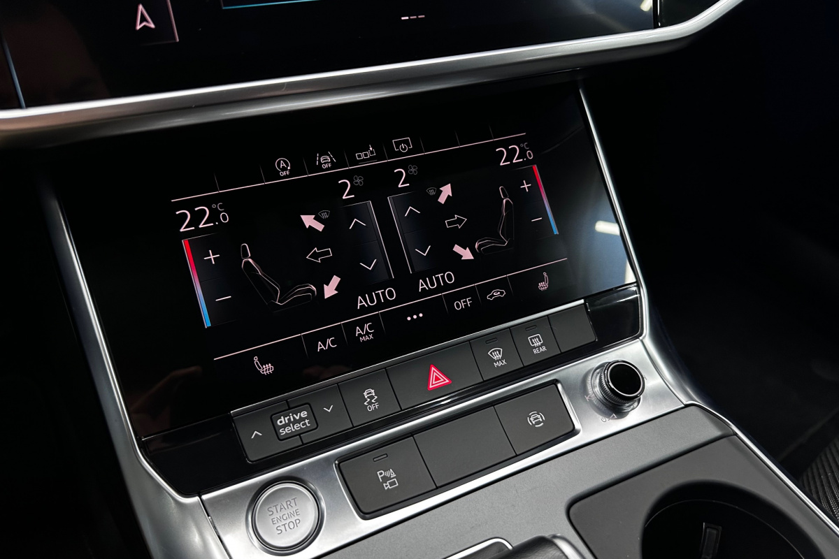 Ponuka vozidiel / Audi A6 Avant 40 2.0 TDI mHEV Design quattro S tronic - video