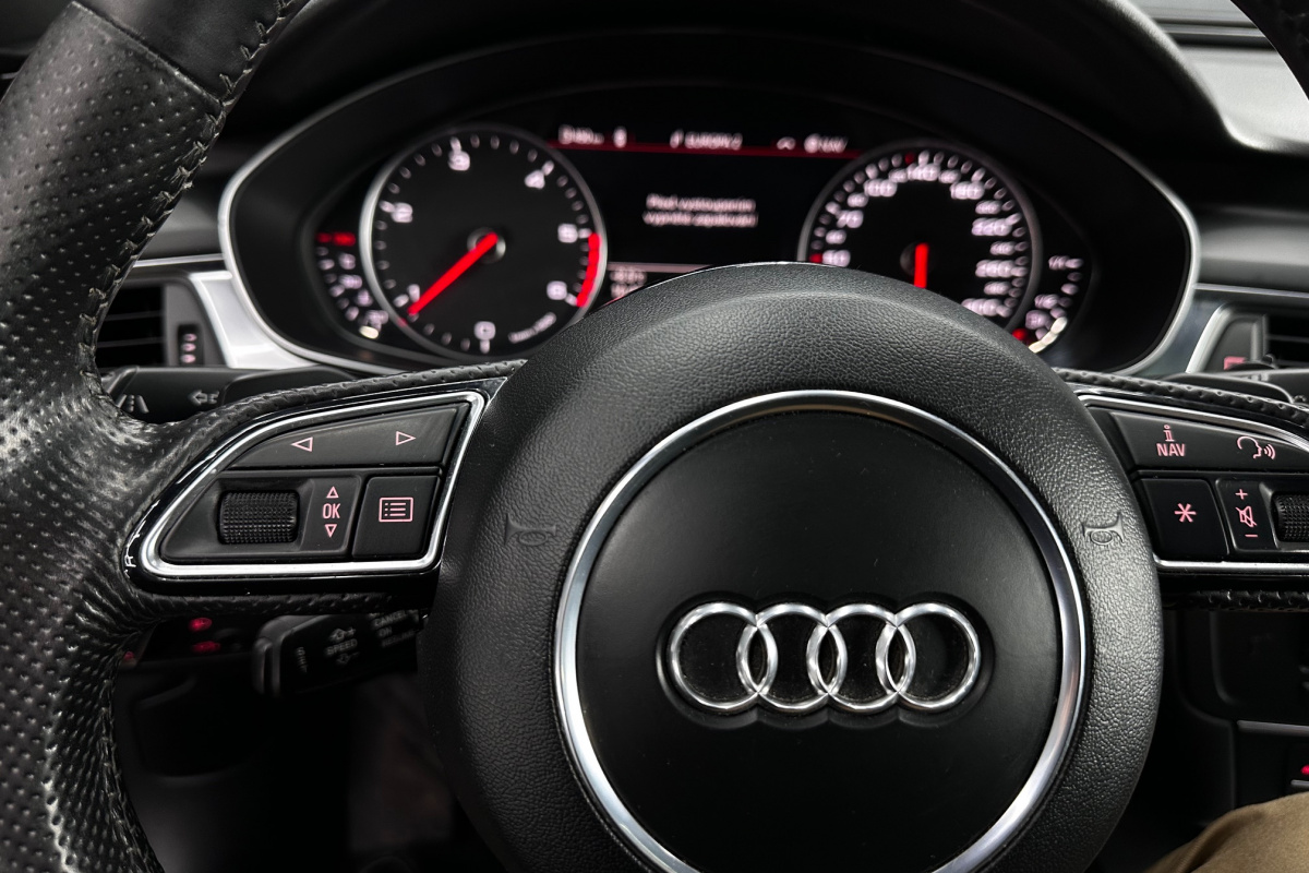 Ponuka vozidiel / Audi A6 3.0 TDI BiT DPF quattro Prestige tiptronic - video