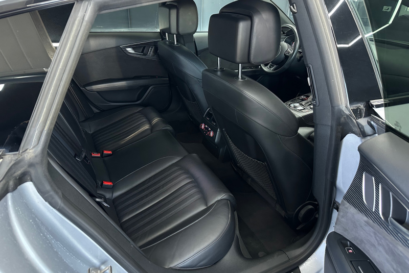  Ponuka vozidiel / Audi A7 Sportback competition 3.0 TDI quattro 326k tiptronic - video