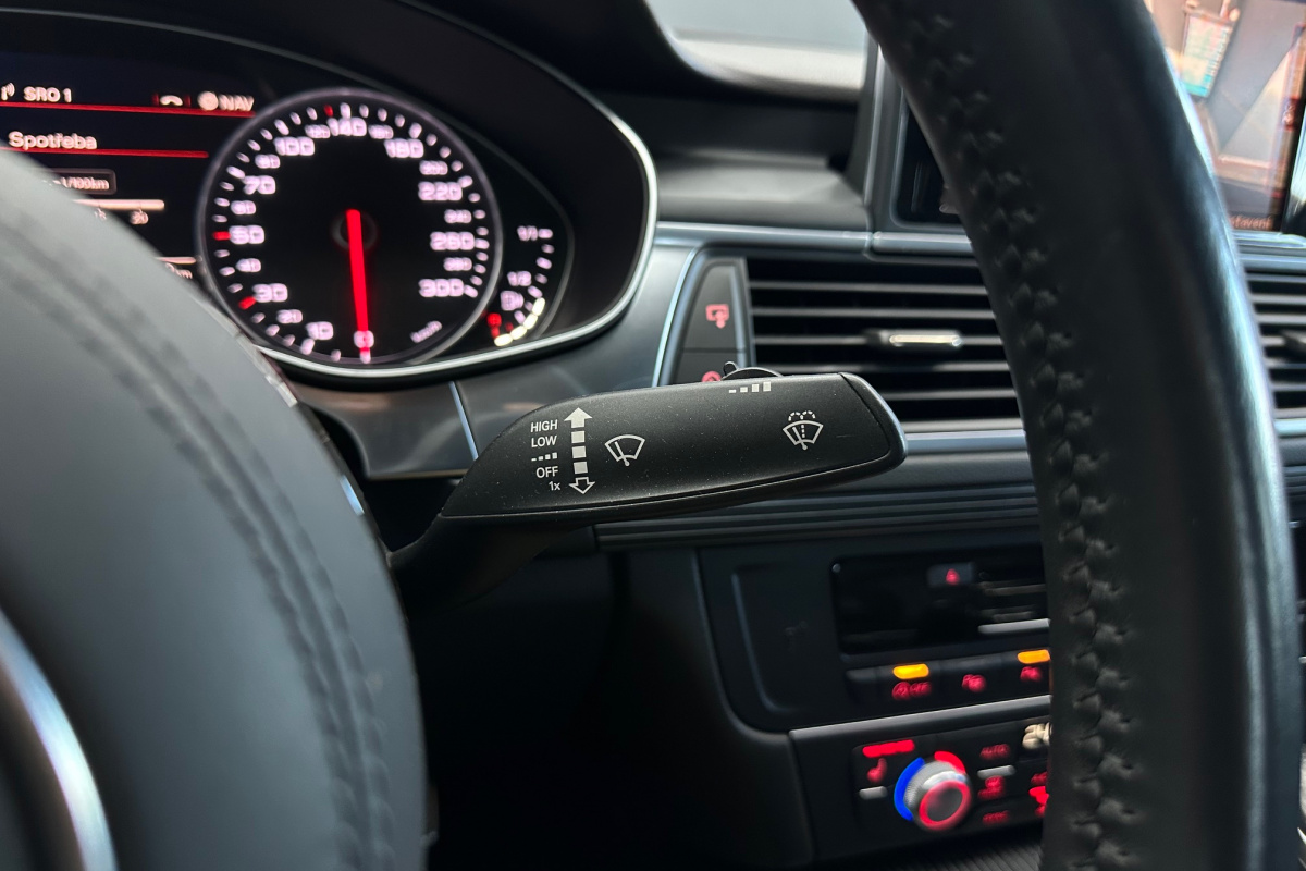 Ponuka vozidiel / Audi A7 Sportback competition 3.0 TDI quattro 326k tiptronic - video