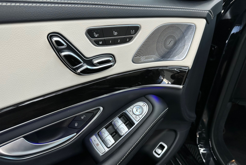 Ponuka vozidiel / Mercedes-Benz S trieda Sedan 350 d 4MATIC A/T - video