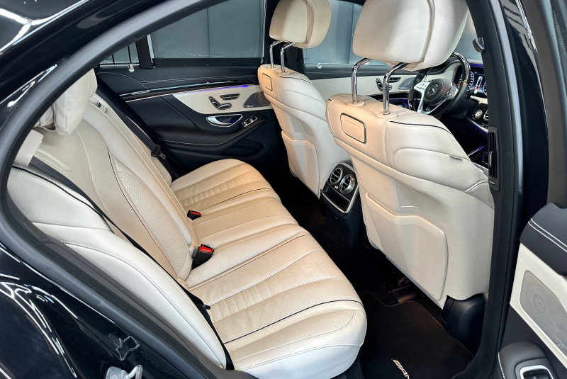  Ponuka vozidiel / Mercedes-Benz S trieda Sedan 350 d 4MATIC A/T - video