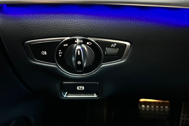  Ponuka vozidiel / Mercedes-Benz S trieda Sedan 350 d 4MATIC A/T - video
