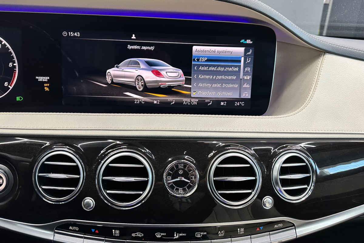 Ponuka vozidiel / Mercedes-Benz S trieda Sedan 350 d 4MATIC A/T - video
