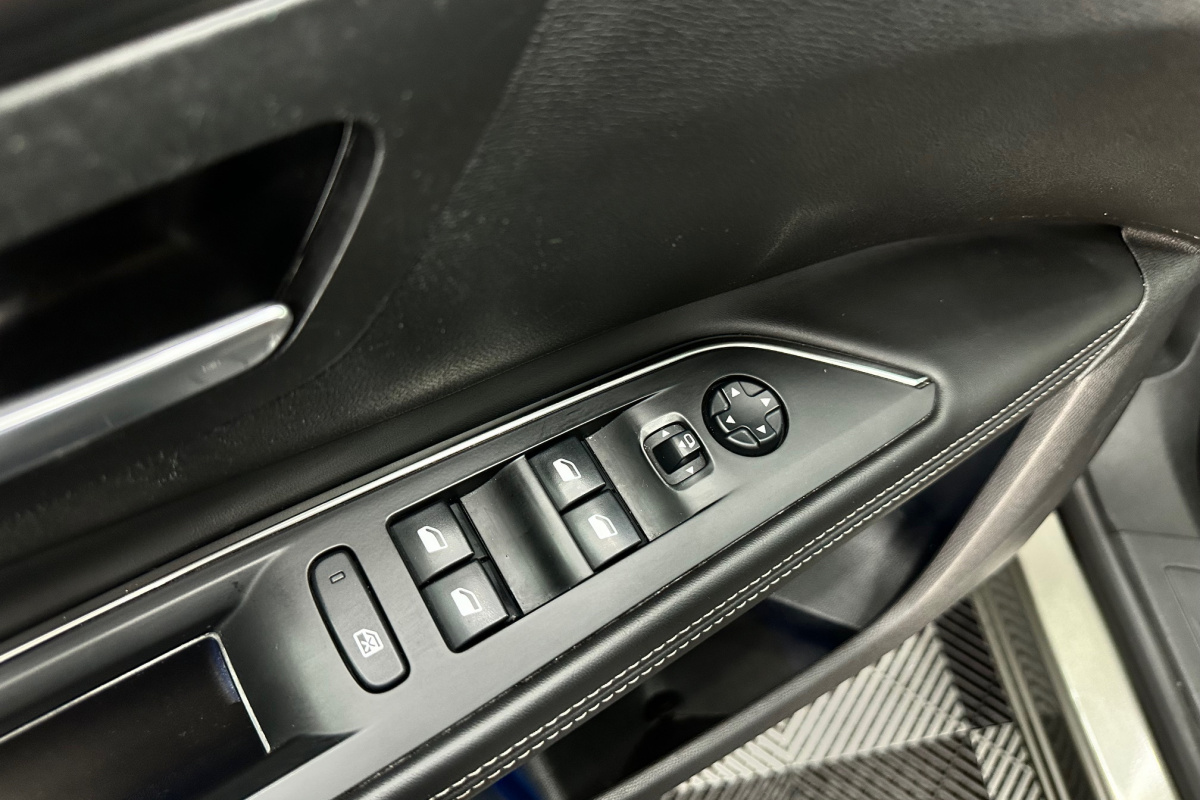 Ponuka vozidiel / Peugeot 5008 1.6 BlueHDi STOP START Style EAT6 - video Ponuka vozidiel / Peugeot 5008 1.6 BlueHDi STOP START Style EAT6 - video