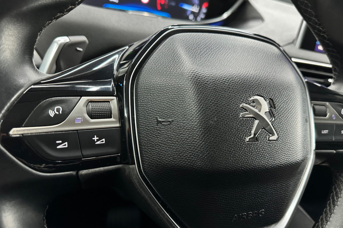 Ponuka vozidiel / Peugeot 5008 1.6 BlueHDi STOP START Style EAT6 - video Ponuka vozidiel / Peugeot 5008 1.6 BlueHDi STOP START Style EAT6 - video