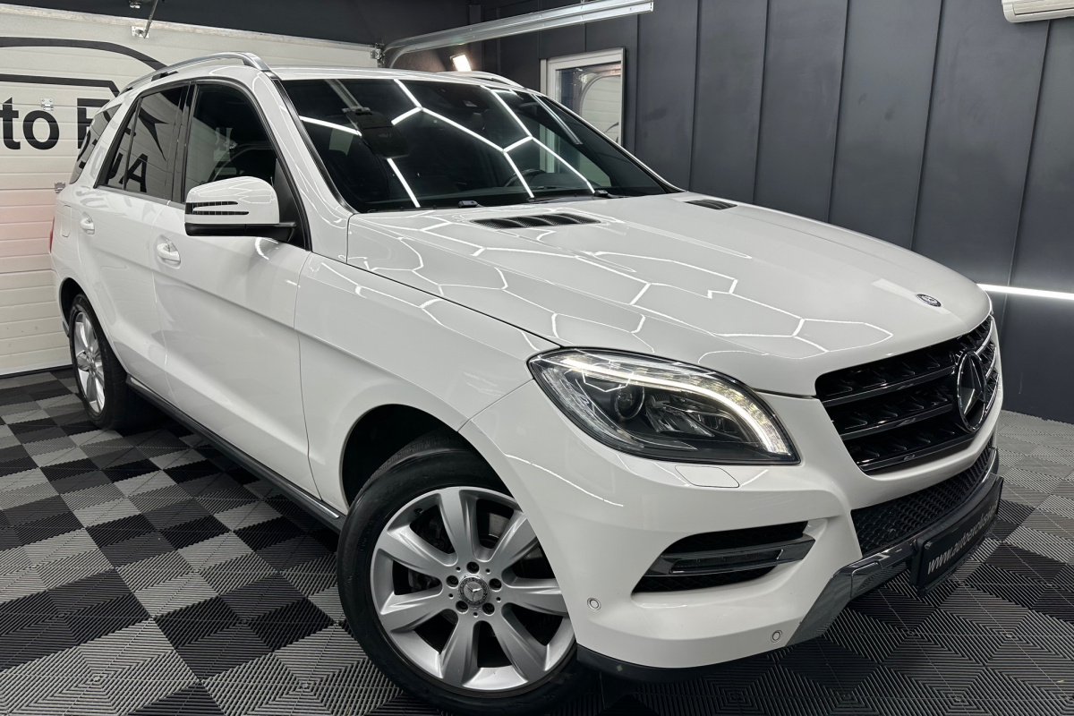 Ponuka vozidiel / Mercedes-Benz ML 350 BLUETEC 4MATIC - video