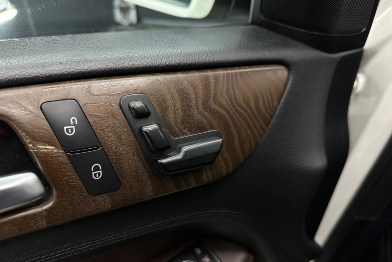 Ponuka vozidiel / Mercedes-Benz ML 350 BLUETEC 4MATIC - video  Ponuka vozidiel / Mercedes-Benz ML 350 BLUETEC 4MATIC - video