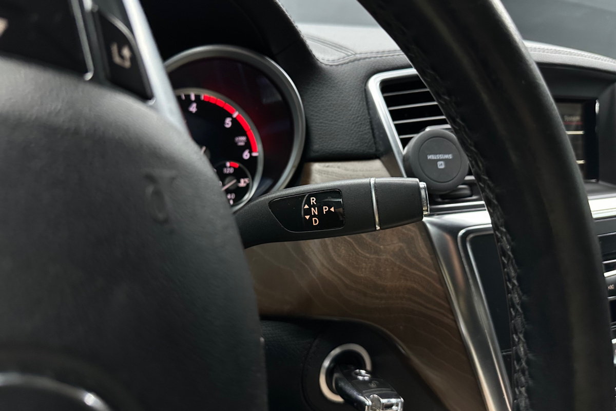 Ponuka vozidiel / Mercedes-Benz ML 350 BLUETEC 4MATIC - video