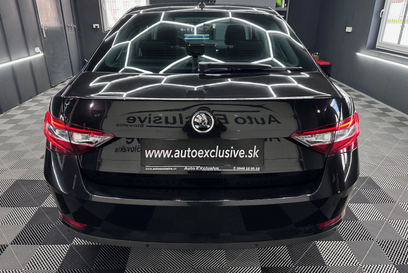  Ponuka vozidiel / Škoda Superb 2.0 TDI 190k Ambition DSG EU6 - video