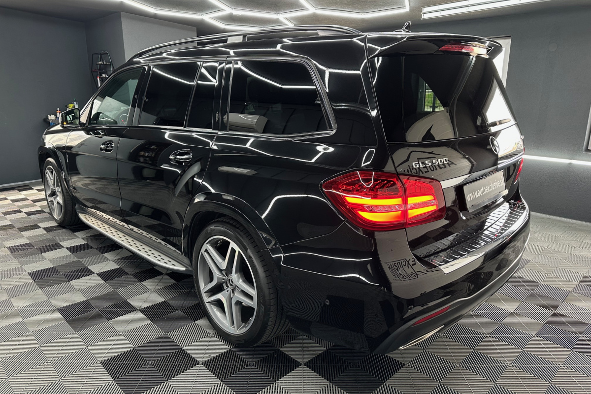 Ponuka vozidiel / Mercedes-Benz GLS 500 4MATIC A/T - video