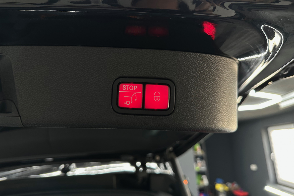 Ponuka vozidiel / Mercedes-Benz GLS 500 4MATIC A/T - video Ponuka vozidiel / Mercedes-Benz GLS 500 4MATIC A/T - video