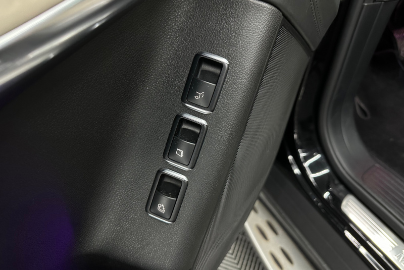 Ponuka vozidiel / Mercedes-Benz GLS 500 4MATIC A/T - video Ponuka vozidiel / Mercedes-Benz GLS 500 4MATIC A/T - video