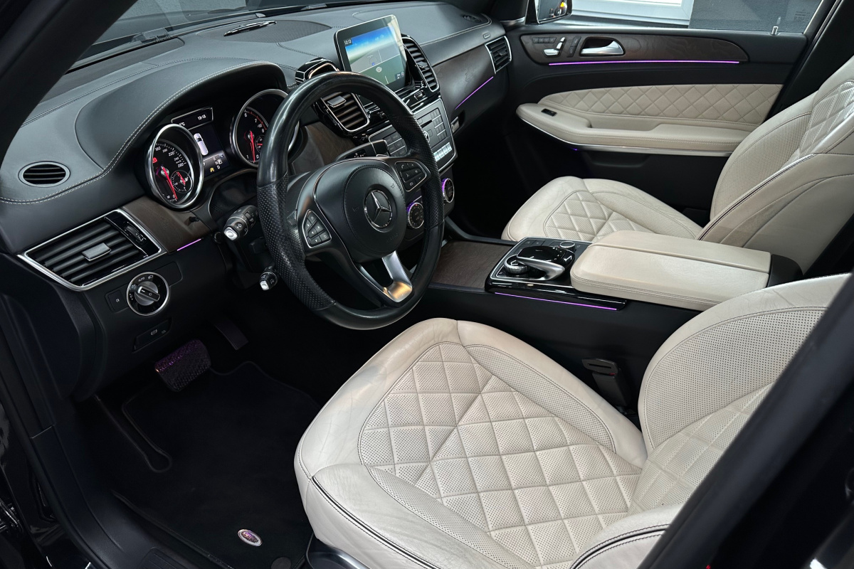 Ponuka vozidiel / Mercedes-Benz GLS 500 4MATIC A/T - video