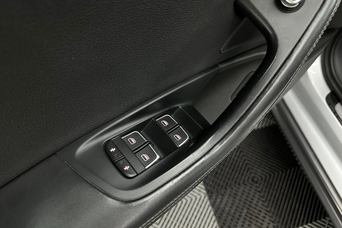 Ponuka vozidiel / Audi A6 Allroad 2.7 TDI 190k DPF quattro tiptronic - video
