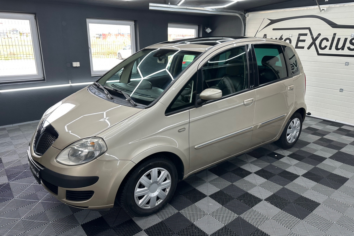 Ponuka vozidiel / Lancia Musa 1.4 Benzín Automat - video Ponuka vozidiel / Lancia Musa 1.4 Benzín Automat - video