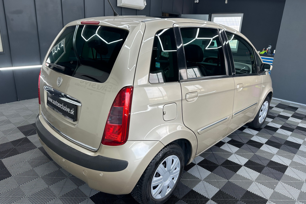 Ponuka vozidiel / Lancia Musa 1.4 Benzín Automat - video Ponuka vozidiel / Lancia Musa 1.4 Benzín Automat - video