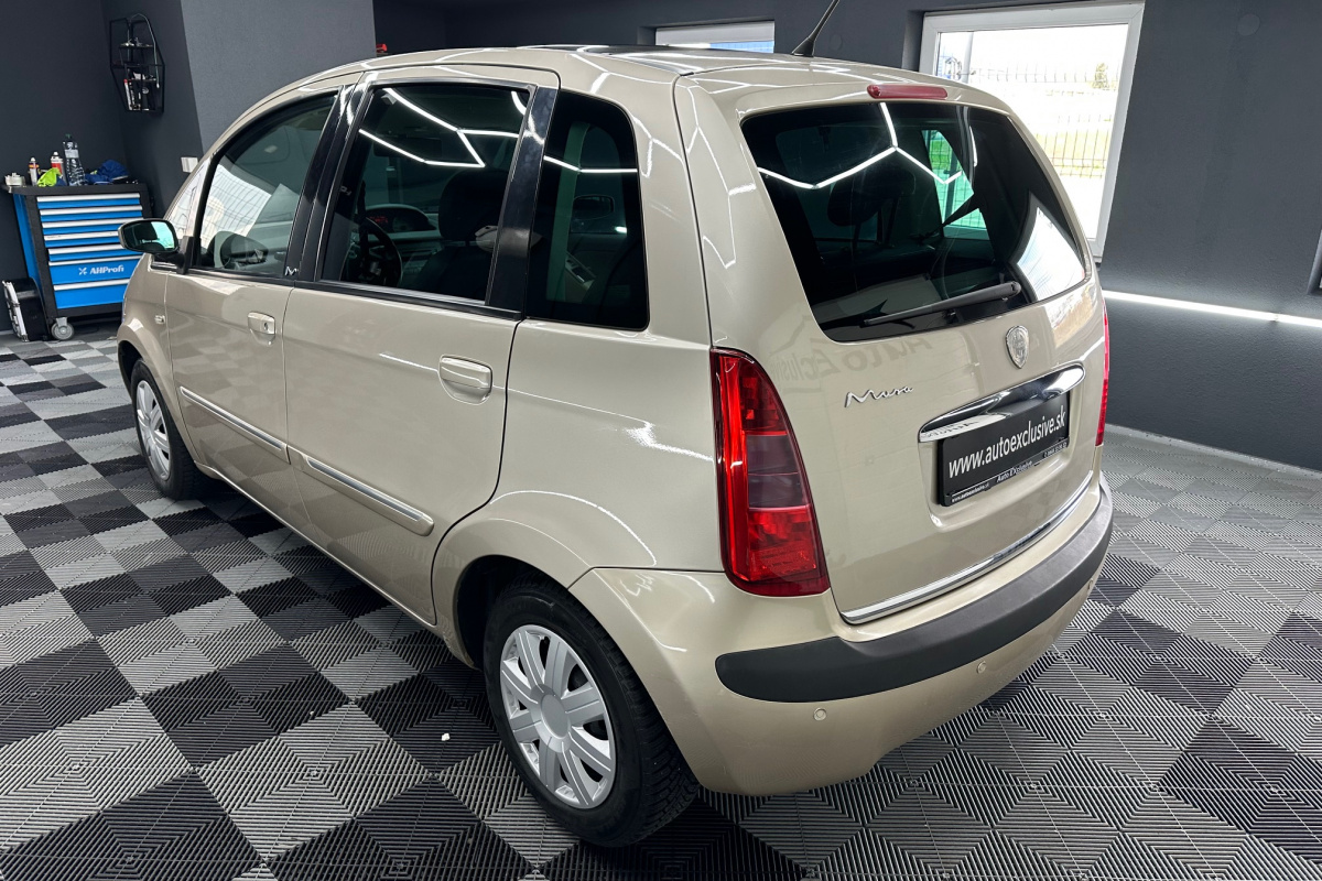 Ponuka vozidiel / Lancia Musa 1.4 Benzín Automat - video Ponuka vozidiel / Lancia Musa 1.4 Benzín Automat - video