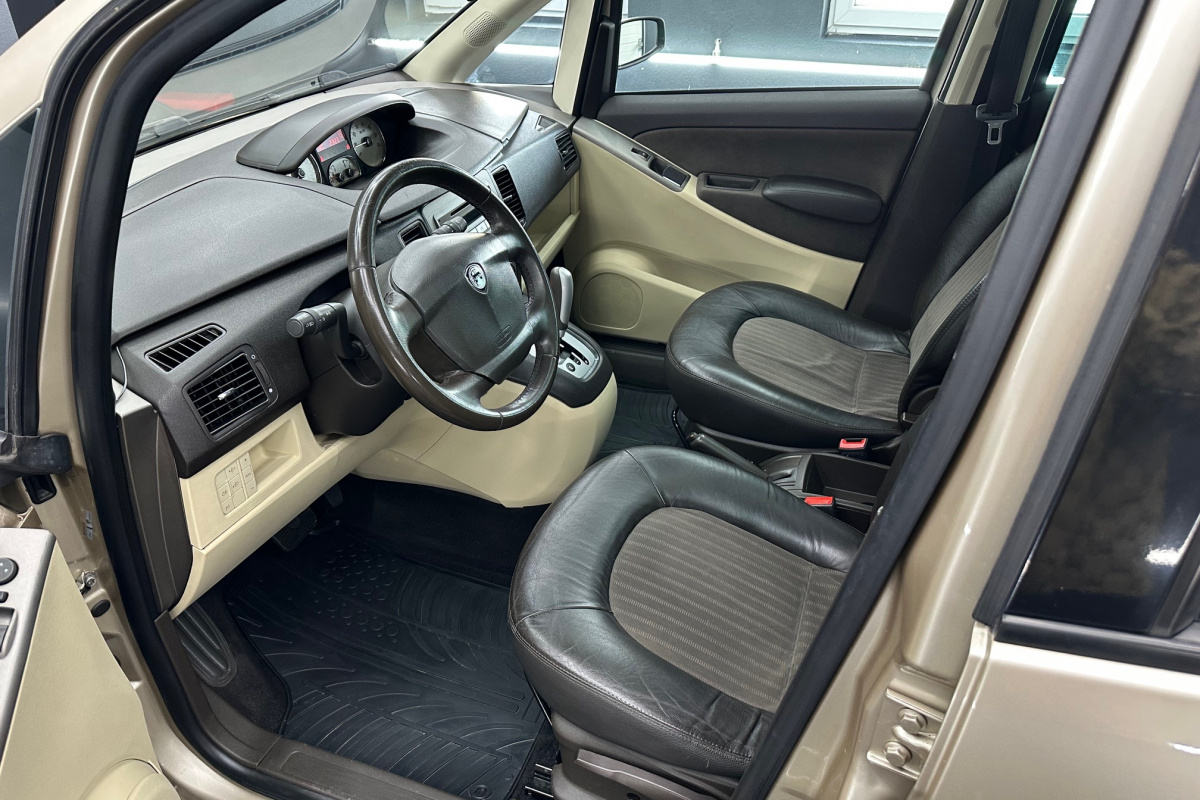 Ponuka vozidiel / Lancia Musa 1.4 Benzín Automat - video Ponuka vozidiel / Lancia Musa 1.4 Benzín Automat - video