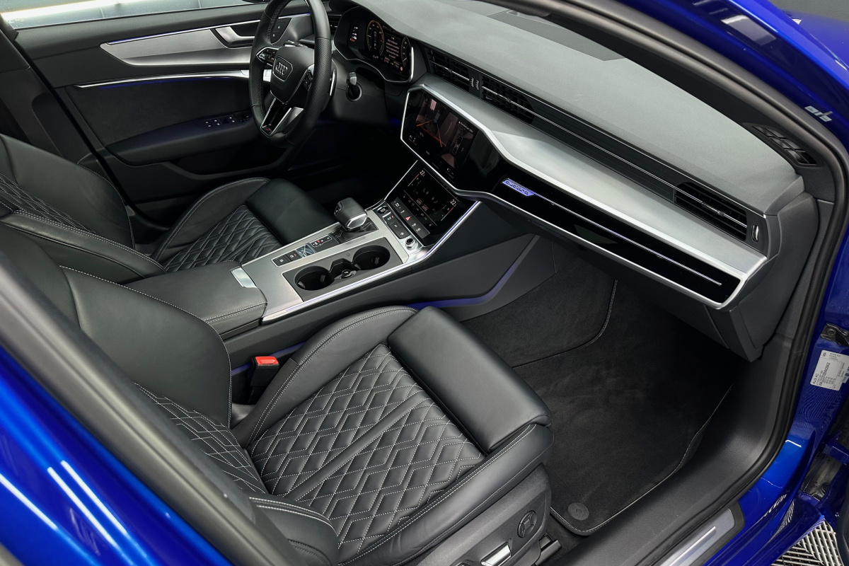 Ponuka vozidiel / Audi A6 55 S-Line TFSIe Quattro Plug in Hybrid - video