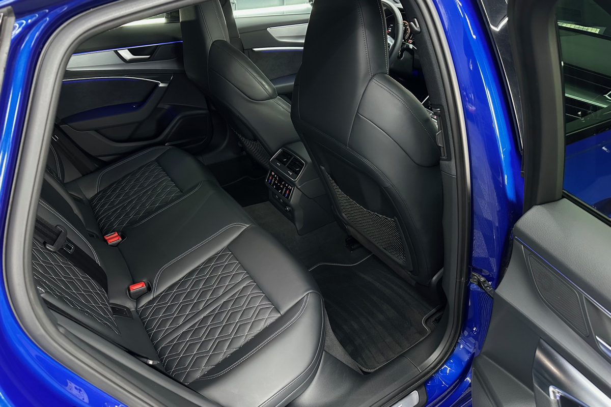 Ponuka vozidiel / Audi A6 55 S-Line TFSIe Quattro Plug in Hybrid - video Ponuka vozidiel / Audi A6 55 S-Line TFSIe Quattro Plug in Hybrid - video