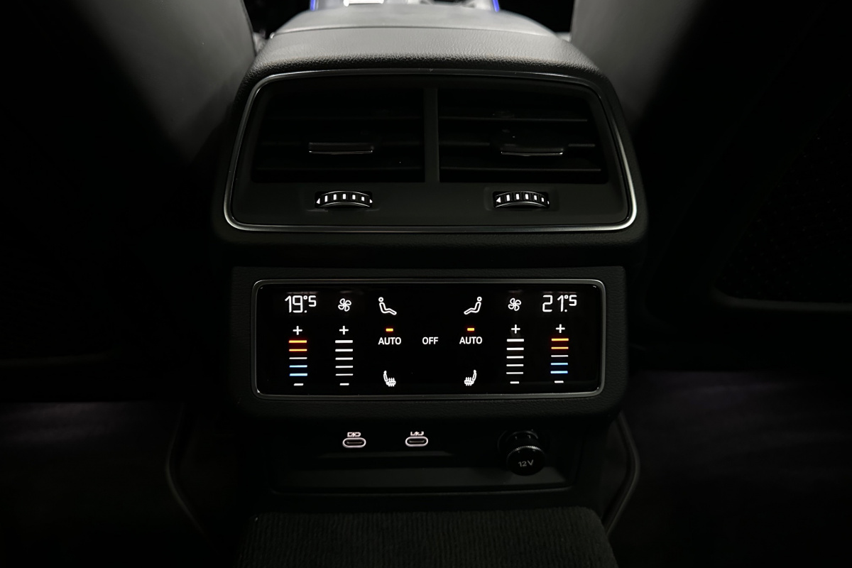 Ponuka vozidiel / Audi A6 55 S-Line TFSIe Quattro Plug in Hybrid - video