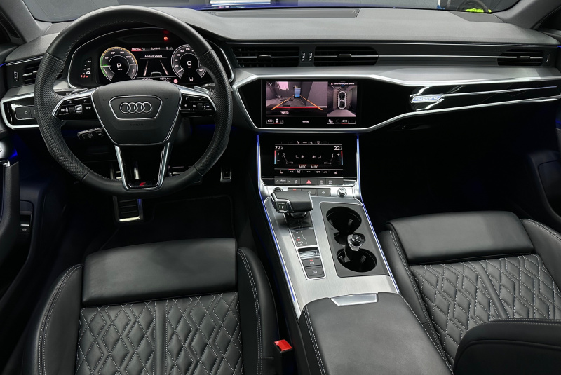  Ponuka vozidiel / Audi A6 55 S-Line TFSIe Quattro Plug in Hybrid - video